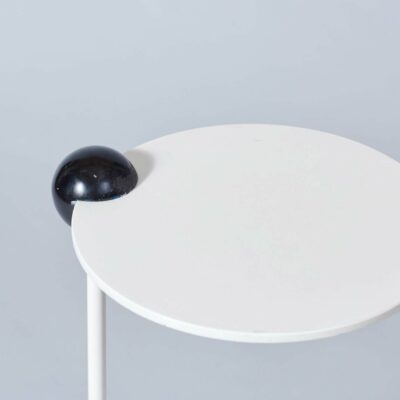 italian-memphis-design-table