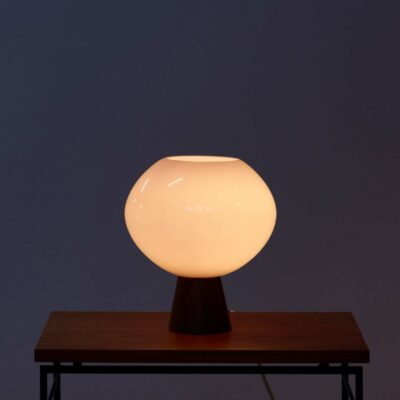 philips-midcentury-table-lamp