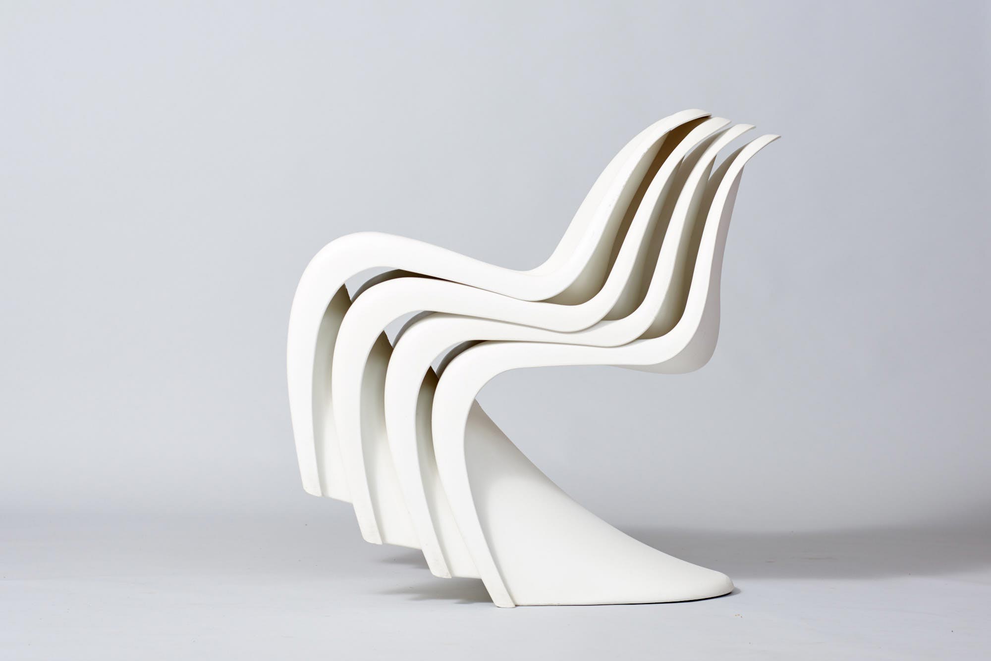 Verner Panton Panton Chair By Vitra 1967 White Stackable