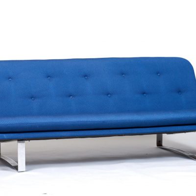 lounge-sofa-artifort-blue-Liang-Ie