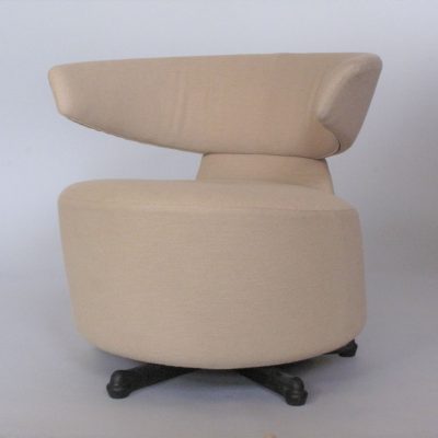 Kita-Cassina-biki-lounge-chair