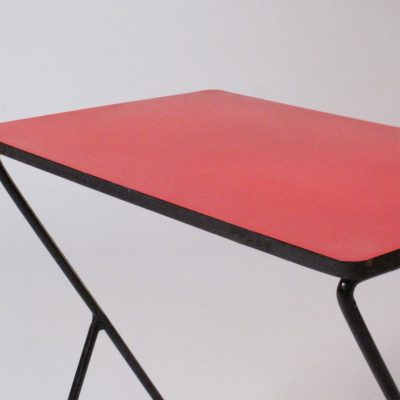 midcentury-side-table,pilastro