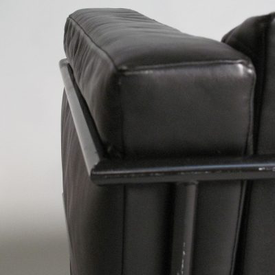 Harvink-leather-lounge-chair-black