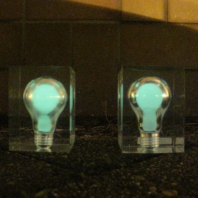 Pierre-Giraudon-set-light-bulbs-1980