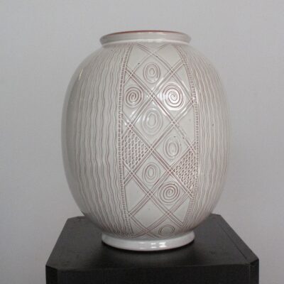 Large-1970s-Vase-Ceramic
