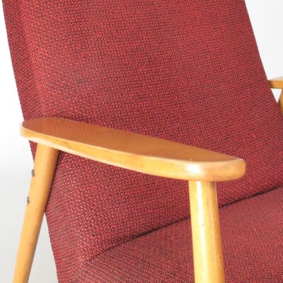 wooden-sixties-lounge-chair-scandinavian
