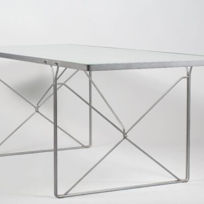 Gammelgaard-Ikea-Table