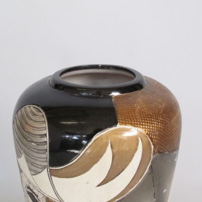 ceramic-post-modernistic-vase
