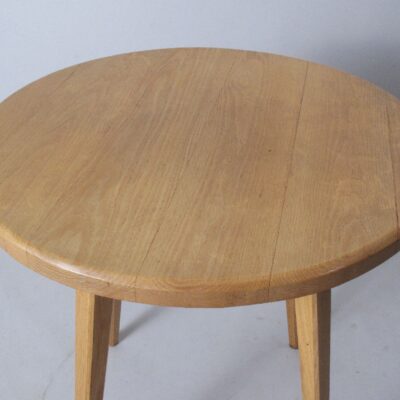 modernist-style-side-table-beech