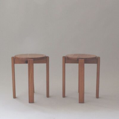 stools-pine-wood-modernist