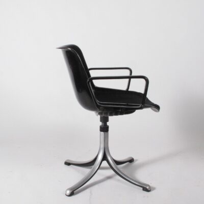 Tecno-Modus-chair-black-modus-chair