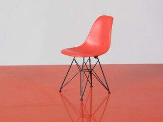 Eames DSR Chair Miniature