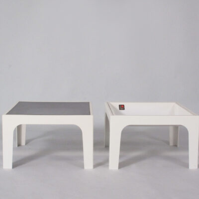 flair-white-set-tables