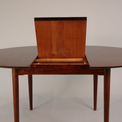 dutch-midcentury-dining-table