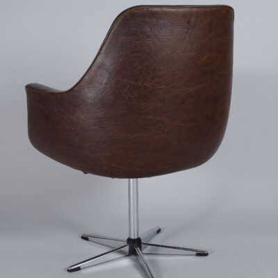 lounge-armchair-brown-1970