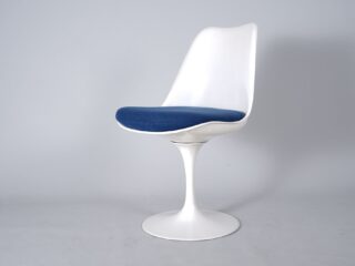 Tulip Chair - Eero Saarinen