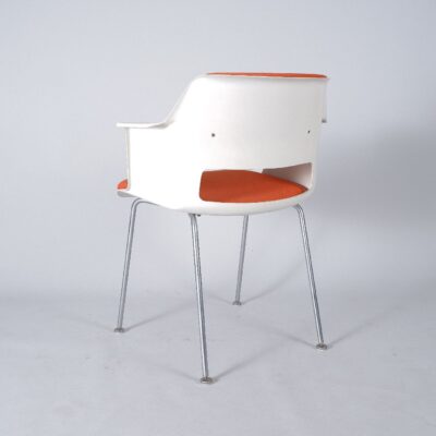 gispen-2215-orange-chair-cordemeyer