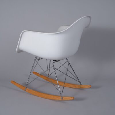 charles-ray-eames-replica-rocking-chair