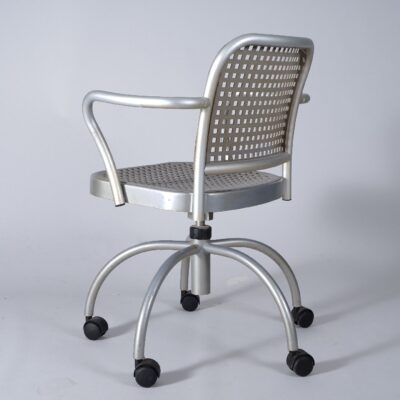 depadova-magistretti-silver-chair