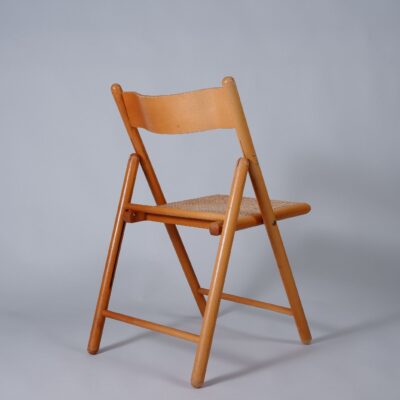 folding-chair-modernist-1980s